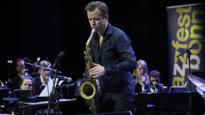 JFB_NWE_55_Oper_HFischer