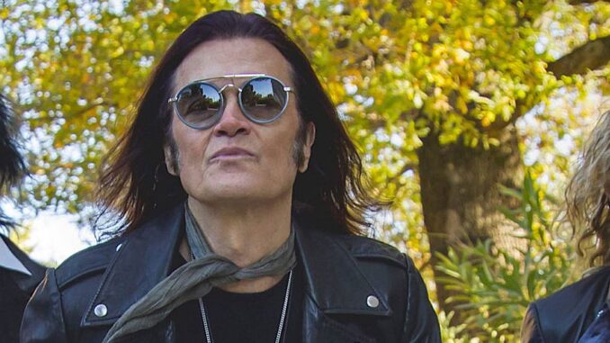 Glenn Hughes dead-daisies-holy-ground-14167